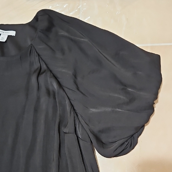 EUC Nine West Black Blouse with Puff Sleeves - Picture 9 of 10